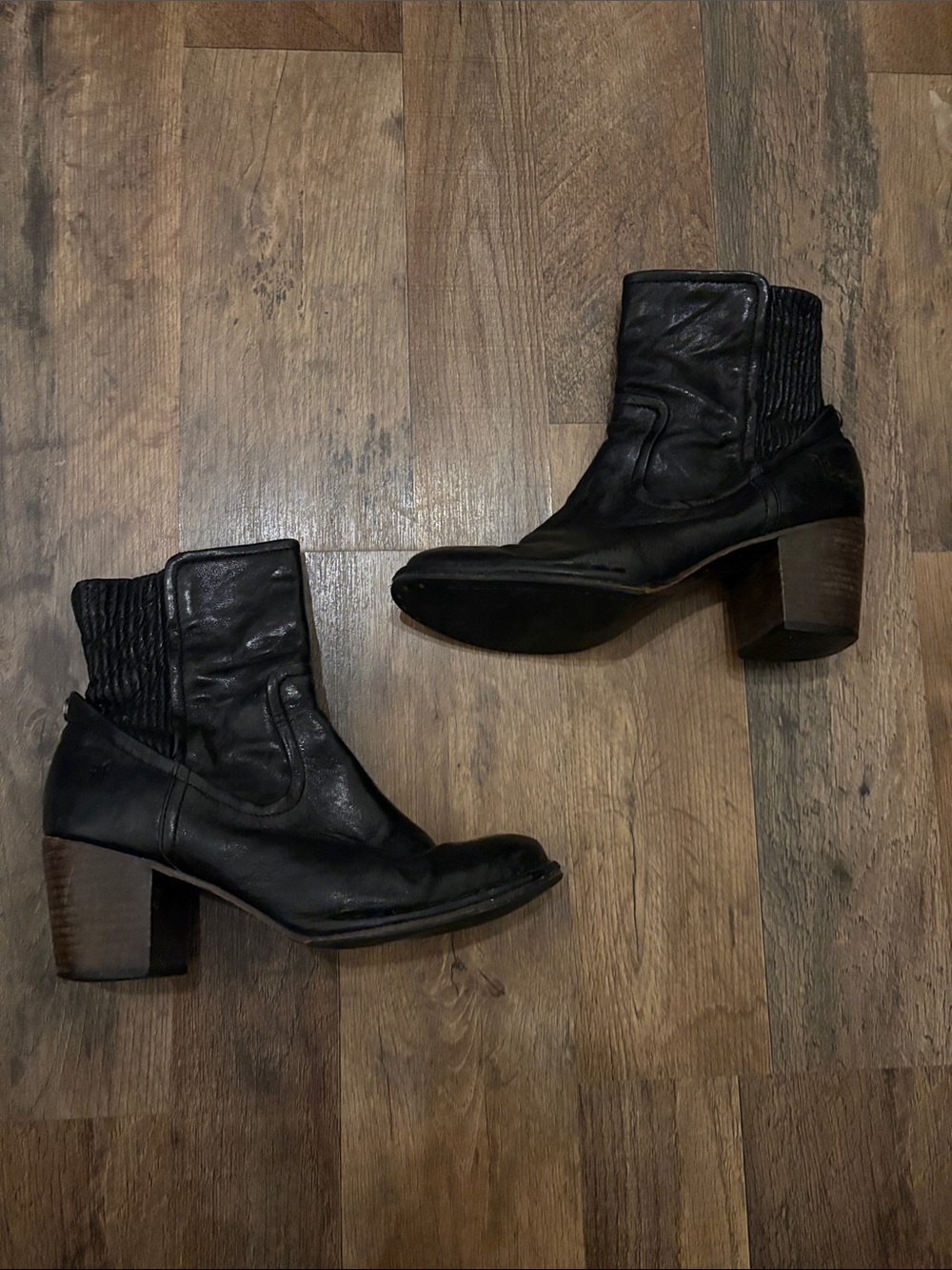 Frye Black Women's Leather Ankle Boots with Block Heel
